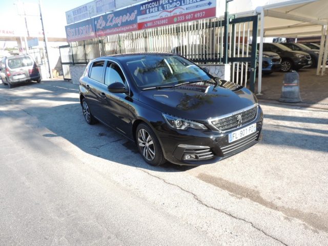 Peugeot 308 BlueHDi 130 S&S Allure - foto 3 di 4