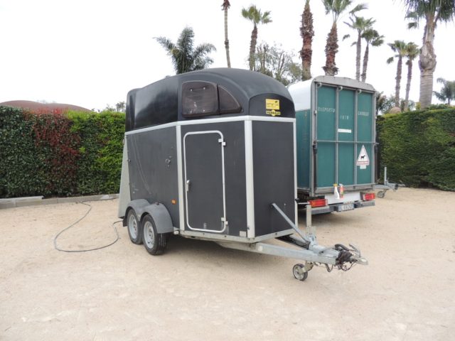 AC Ace carrello trasporto cavalli - foto 3 di 4