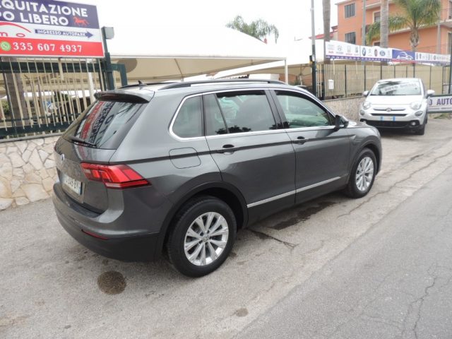 Volkswagen Tiguan 2.0 TDI SCR DSG Business BlueMotion Technology - foto 4 di 4