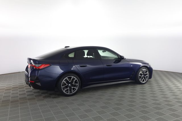 BMW 420 Serie 4 d xDrive 48V Msport - foto 3 di 4