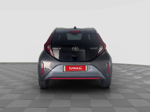 Toyota Aygo X Aygo X 1.0 VVT-i 72 CV 5p. Undercover - foto 4 di 4