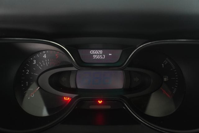 Renault Captur Captur dCi 8V 90 CV Start&Stop Energy Intens, del 2018, 106.000 km, in vendita a Guidizzolo (MN)
