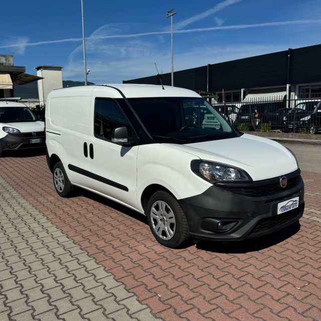 Fiat Doblo 1.6 Mjet 105cv PC-TN CARGO LOUNGE 3 POSTI - foto 3 di 4