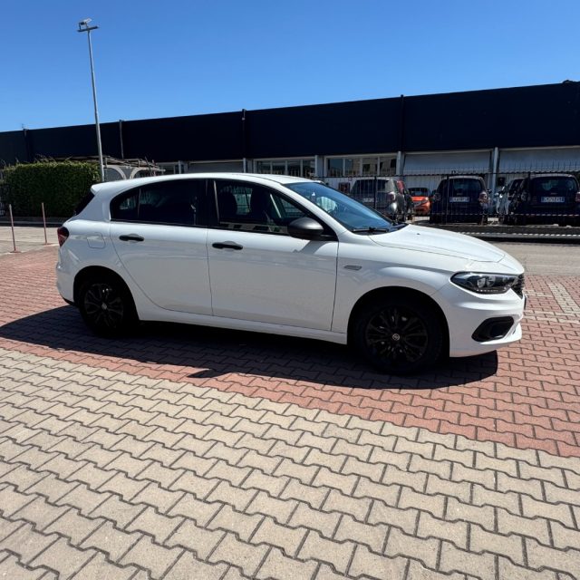 Fiat Tipo 1.3 Mjt S.&S. 5 PORTE STREET AZIENDALE usato a SESTO FIORENTINO