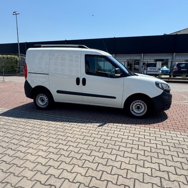 Fiat Doblo 1.6 Mjet 105cv PC-TN CARGO BUSINESS AZIENDALE - foto 4 di 4