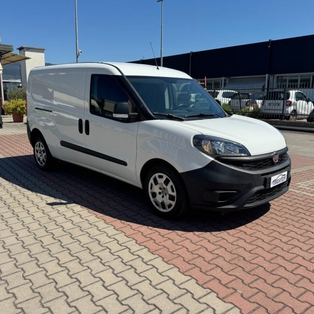 Fiat Doblo 1.6 Mjet 105cv S.&S. PL-TN CARGO MAXI LOUNGE - foto 3 di 4
