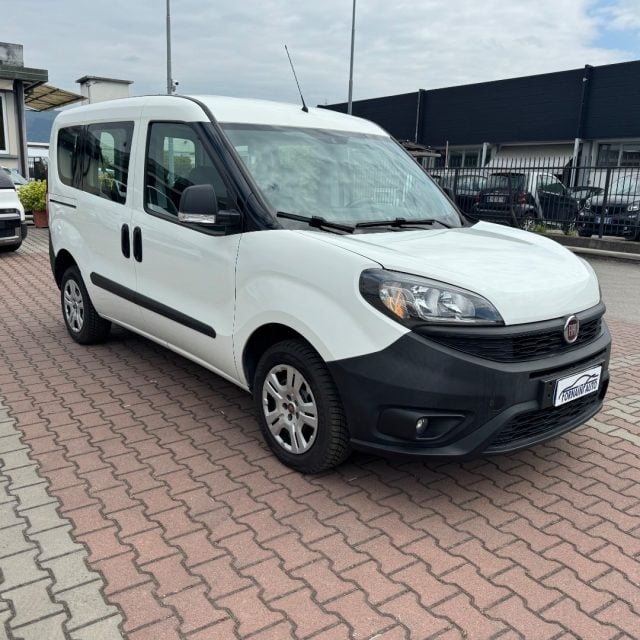 Fiat Doblo 1.6 Mjet 105cv PC COMBI 5 POSTI N1 AZIENDALE, del 2021, 69.885 km, in vendita a Sesto Fiorentino (FI)
