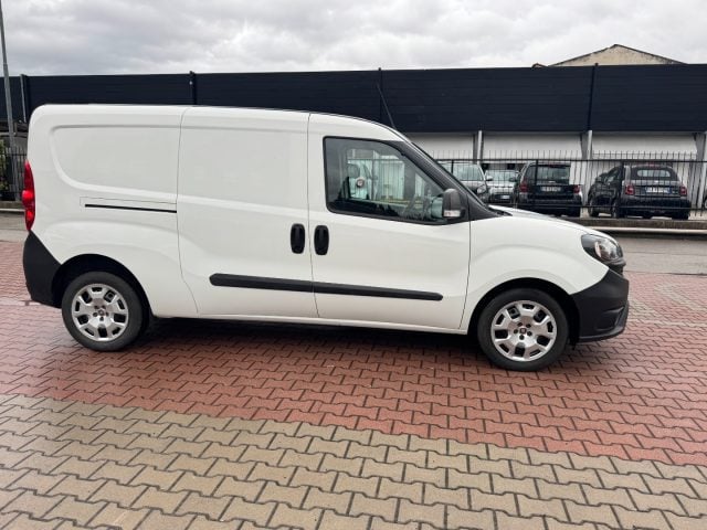 Fiat Doblo 1.4 N.Power PL-TN CARGO MAXI LAMIRATO SX, del 2019, 121.096 km, in vendita a Sesto Fiorentino (FI)