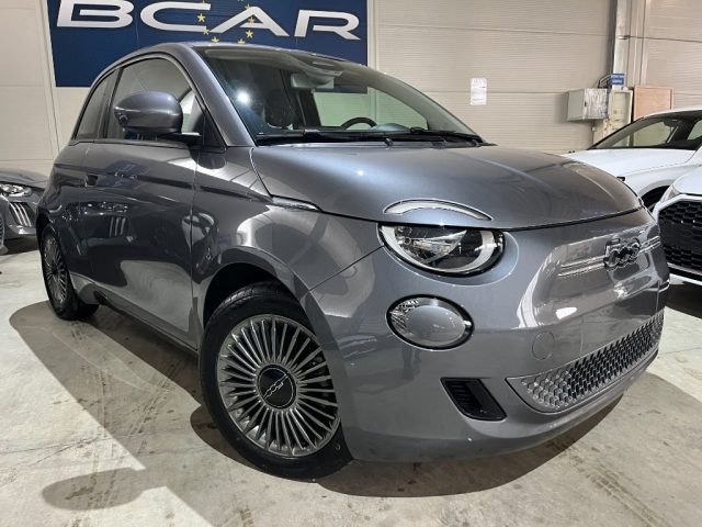 Fiat 500e Berlina 42 kWh Icon Navi/Telecam+Park/Sedili risca usato a SAVIGLIANO