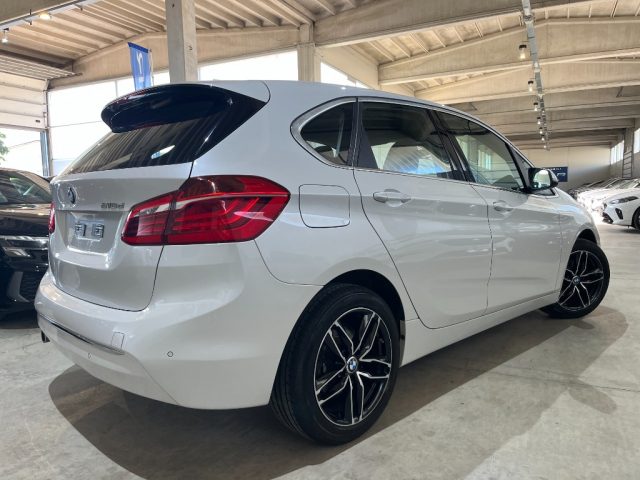 BMW 218 d Active Tourer Luxury NAVIG./FULL LED/KM CERTIF. - foto 4 di 4