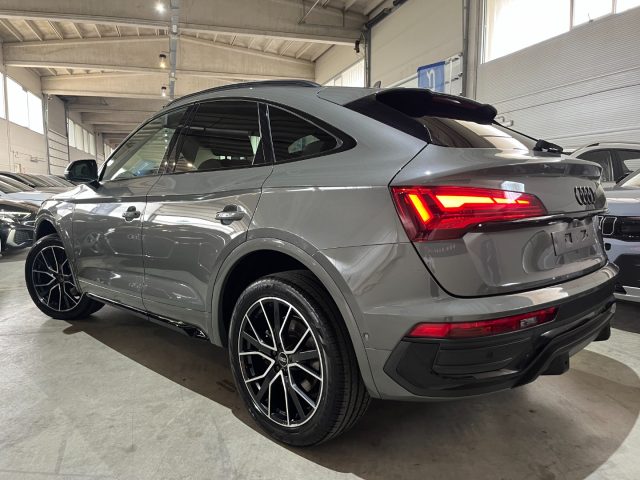 Audi Q5 SPB Sportback 40 TDI quattro Identity Black S line - foto 3 di 4