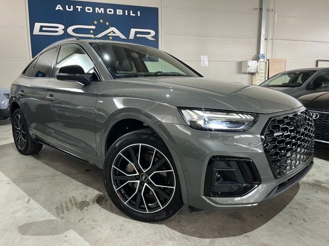 Audi Q5 SPB Sportback 40 TDI quattro S line Identity Black - foto 3 di 4