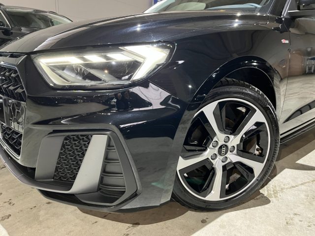 Audi A1 SPB 30 TFSI Stronic S line edition "17 Sline/F.Led - foto 4 di 4
