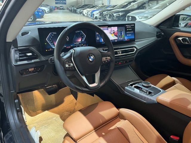 BMW 218 i Coupé Navi/"19 Msport /Pelle Totale/Telecam+Park - foto 4 di 4