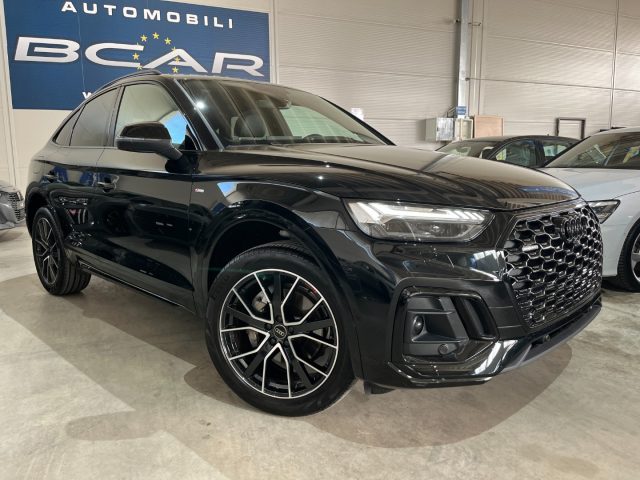 Audi Q5 SPB Sportback 40 TDI quattro Identity Black S line - foto 2 di 4