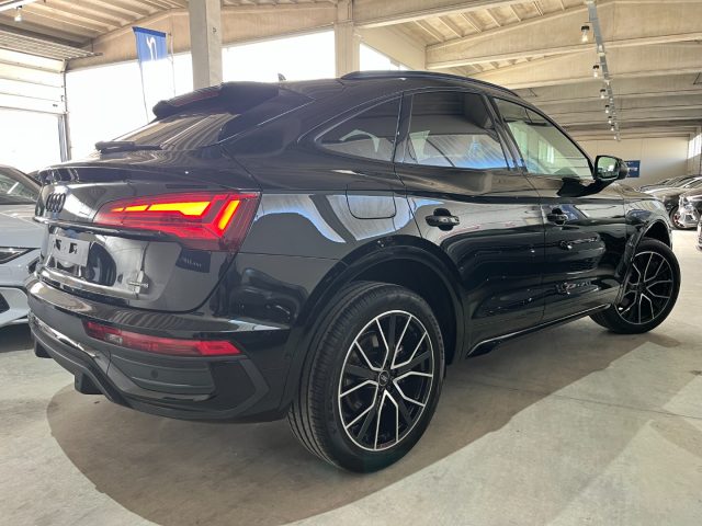 Audi Q5 SPB Sportback 40TDI quattro Identity Black S line - foto 4 di 4