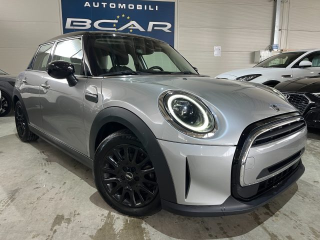 MINI Cooper 1.5 Cooper 136cv AUTOM. 5 porte /FULL LED/CAR PLAY - foto 2 di 4