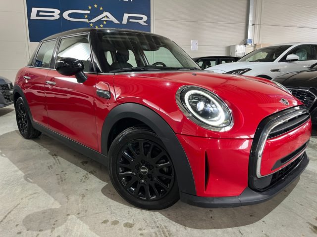 MINI Cooper 1.5 Cooper 136cv AUTOM. 5 porte /FULL LED/CAR PLAY - foto 3 di 4