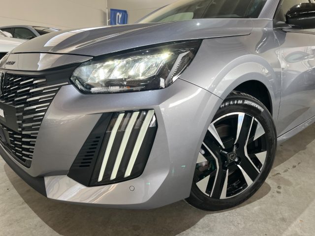 Peugeot 208 1.2 T 100CV 5p Allure /CAR PLAY-NAVIG./PARK PLUS - foto 4 di 4