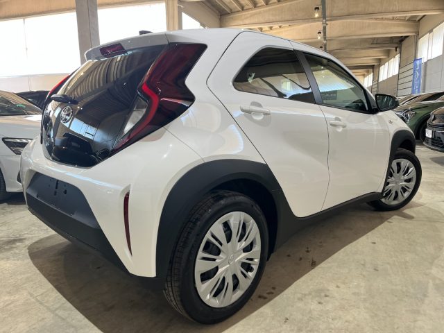 Toyota Aygo X 1.0 VVT-i 72 CV 5 porte Active / UFFICIALE ITALIA - foto 4 di 4