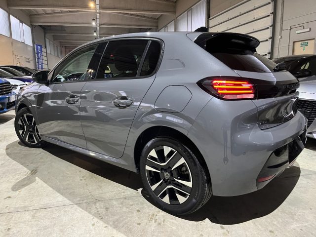 Peugeot 208 1.2 T 100CV 5p Allure /CAR PLAY-NAVIG./PARK PLUS - foto 3 di 4