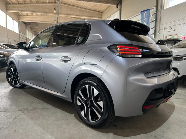Peugeot 208 1.2 T 100CV 5p Allure /PARK PLUS/CAR PLAY-NAVIG. - foto 3 di 4
