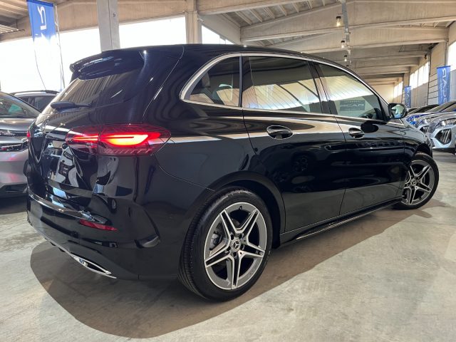 Mercedes-Benz B 200 d Autom. AMG Premium Plus NAVI/LED MULTIC/TELECAM - foto 4 di 4