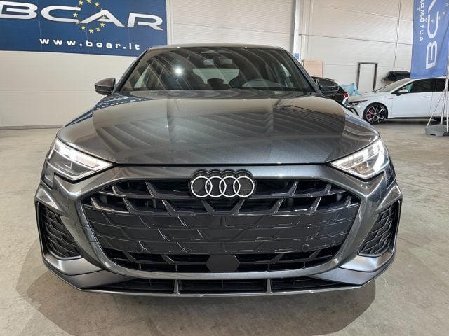 Audi A3 SPB 35TFSI Stronic S line"18 Sline LED Matrix/NAVI - foto 2 di 4