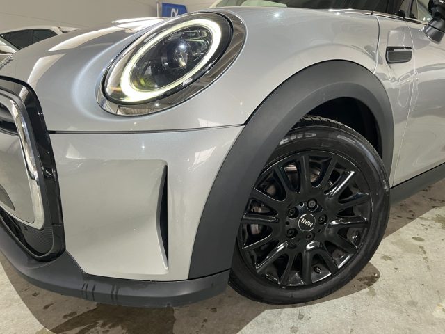 MINI Cooper 1.5 Cooper 136cv AUTOM. 5 porte /FULL LED/CAR PLAY - foto 4 di 27