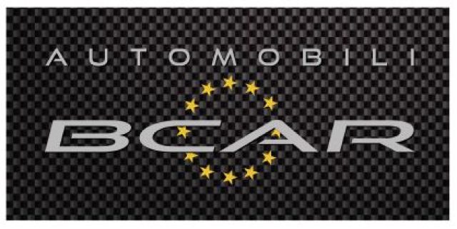 Audi Q3 SPB Sportback TDI S line Stronic Sline Black Line - foto 3 di 4