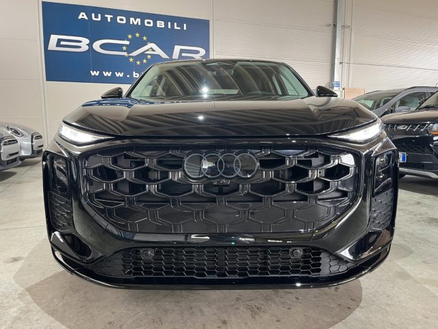 Audi Q3 SPB Sportback TDI S line Stronic Sline Black Line - foto 2 di 4