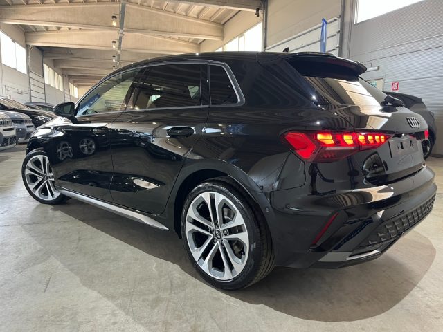 Audi A3 SPB 35TFSI Stronic S line"18 Sline LED Matrix/NAVI - foto 3 di 4
