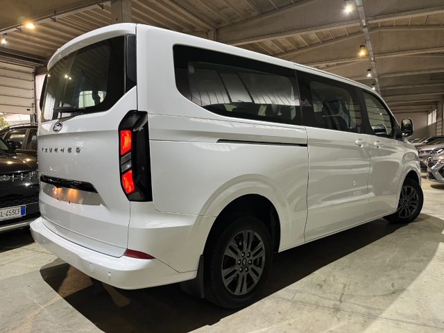 Ford Tourneo Custom 320 2.0 EcoBlue 150CV PL Titanium 9 POSTI - foto 4 di 4