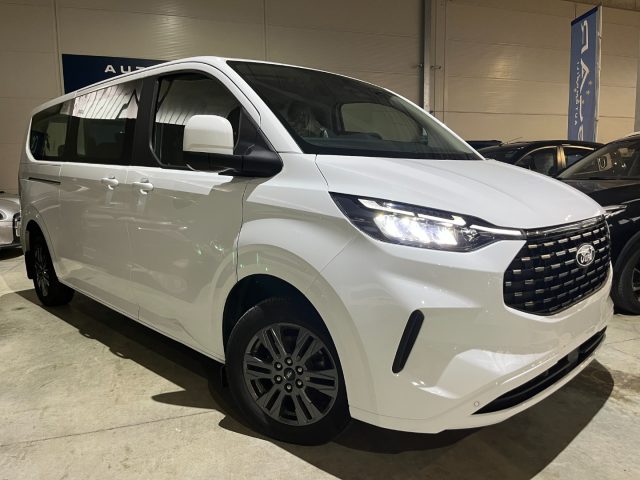 Ford Tourneo Custom 320 2.0 EcoBlue 150CV PL Titanium 9 POSTI - foto 2 di 4