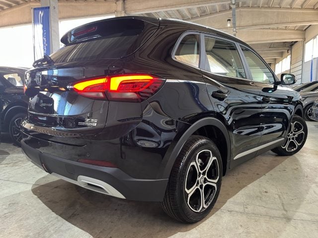 MG ZS 1.5 Hybrid+ Comfort (BENZ.+HYBRID 197CV) KM ZERO - foto 4 di 4
