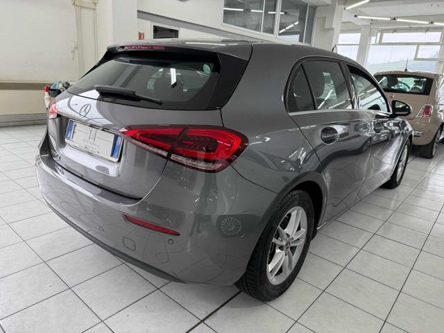 Mercedes-Benz A 180 d Automatic Business Extra - foto 4 di 4