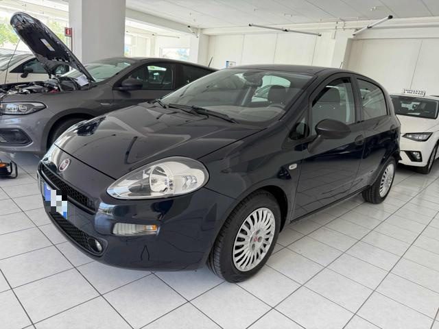 Fiat Punto 1.3 MJT II S&S 95 CV 5 porte Street - foto 2 di 4