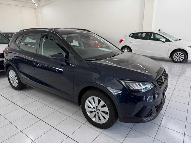 SEAT Arona 1.0 TGI Style, del 2022, 59.881 km, in vendita a Tolentino (MC)