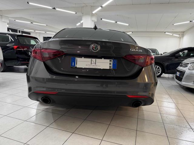 Alfa Romeo Giulia 2.2 Turbodiesel 160 CV AT8 Super Business - foto 4 di 4