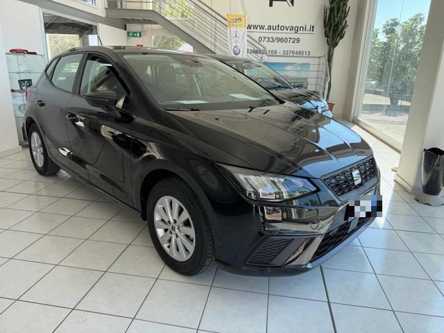SEAT Ibiza 1.0 TGI 5 porte Business, del 2022, 43.376 km, in vendita a Tolentino (MC)