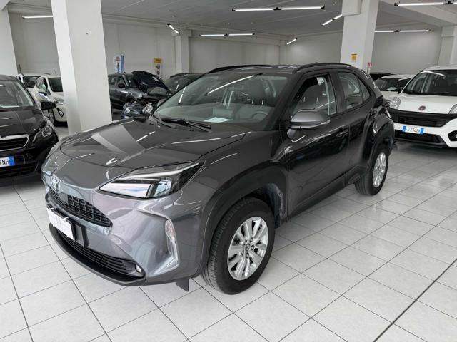 Toyota Yaris Cross 1.5 Hybrid 5p. E-CVT Active, del 2023, 58.450 km, in vendita a Tolentino (MC)
