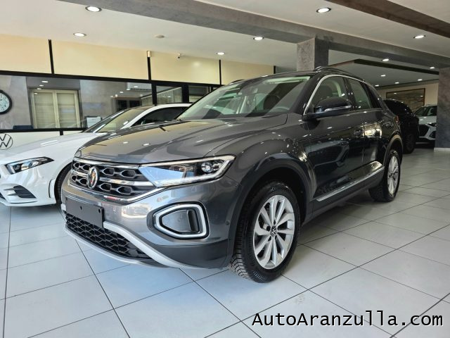 Volkswagen T-Roc NEW 2.0 TDI 115CV Style Bi Color Virtual Pro - foto 1 di 4