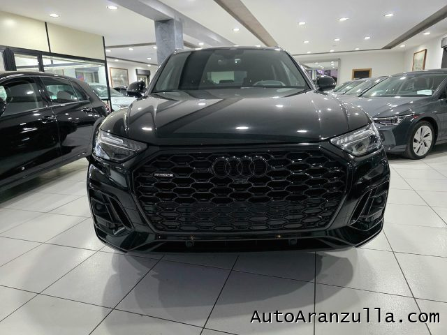 Audi Q5 SportBack 40 S Line 2.0 TDI 204CV Quattro S tronic - foto 3 di 4