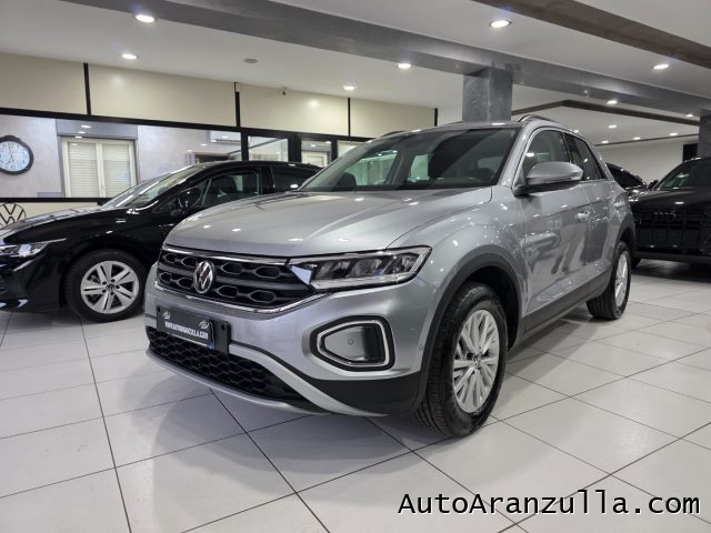 Volkswagen T-Roc 2.0 TDI 115CV Life Virtual Cockpit pro, del 2022, 82.461 km, in vendita a Mirabella Imbaccari (CT)