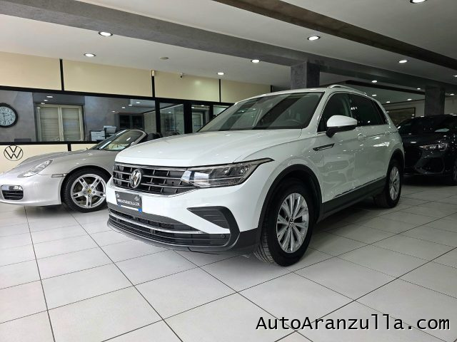Volkswagen Tiguan 2.0 TDI 150CV SCR DSG Life - Fari Led usato a MIRABELLA IMBACCARI