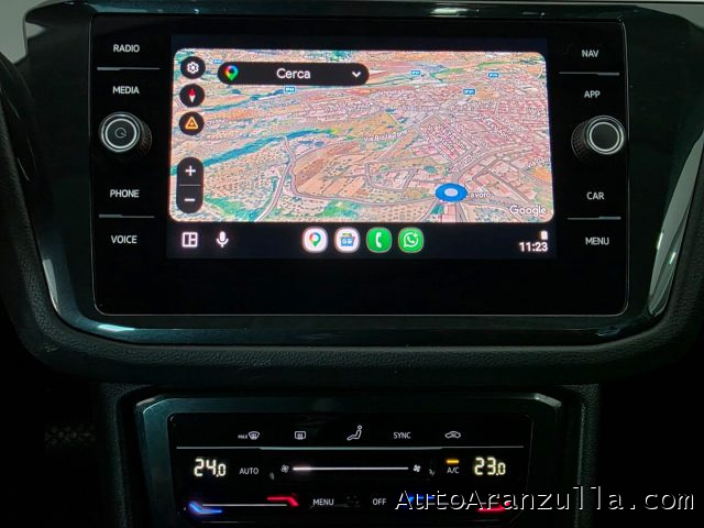 Volkswagen Tiguan 2.0 TDI 150CV SCR DSG Life - Fari Led, del 2023, 62.985 km, in vendita a Mirabella Imbaccari (CT)