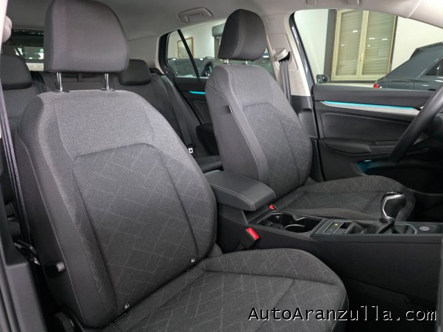 Volkswagen Golf 8 2.0 TDI 115CV SCR Life Navi - Virtual Cockpit usato a MIRABELLA IMBACCARI
