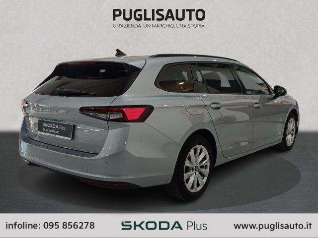 Skoda Superb 2.0 TDI DSG Wagon Selection - foto 4 di 4