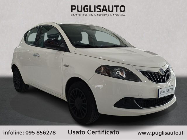 Lancia Ypsilon 1.0 FireFly 5 porte S&S Hybrid Silver usato a BELPASSO