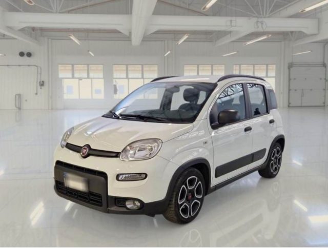 Fiat Panda 1.0 FireFly S&S Hybrid City Life usato a BELPASSO